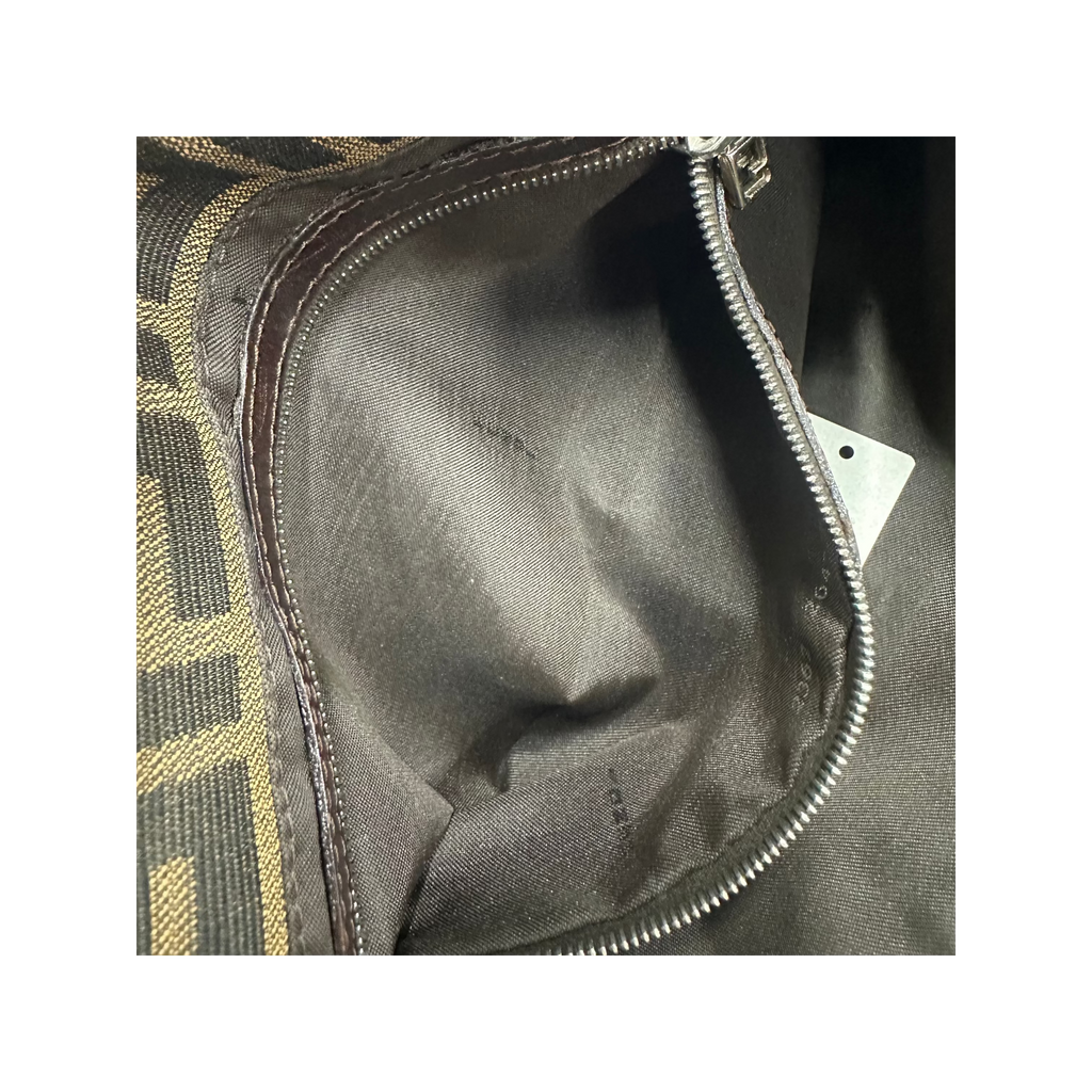 フェンディ Fendi ズッカ柄 マンマバゲット 帆布 茶色 26424
