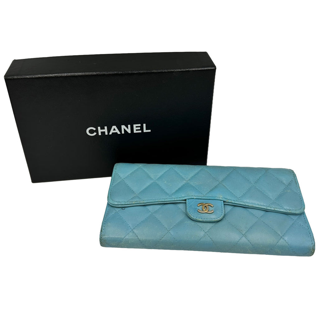 CHANEL シャネル マトラッセ 二つ折り長財布 ブルー ラムスキン レイーディス 中古
