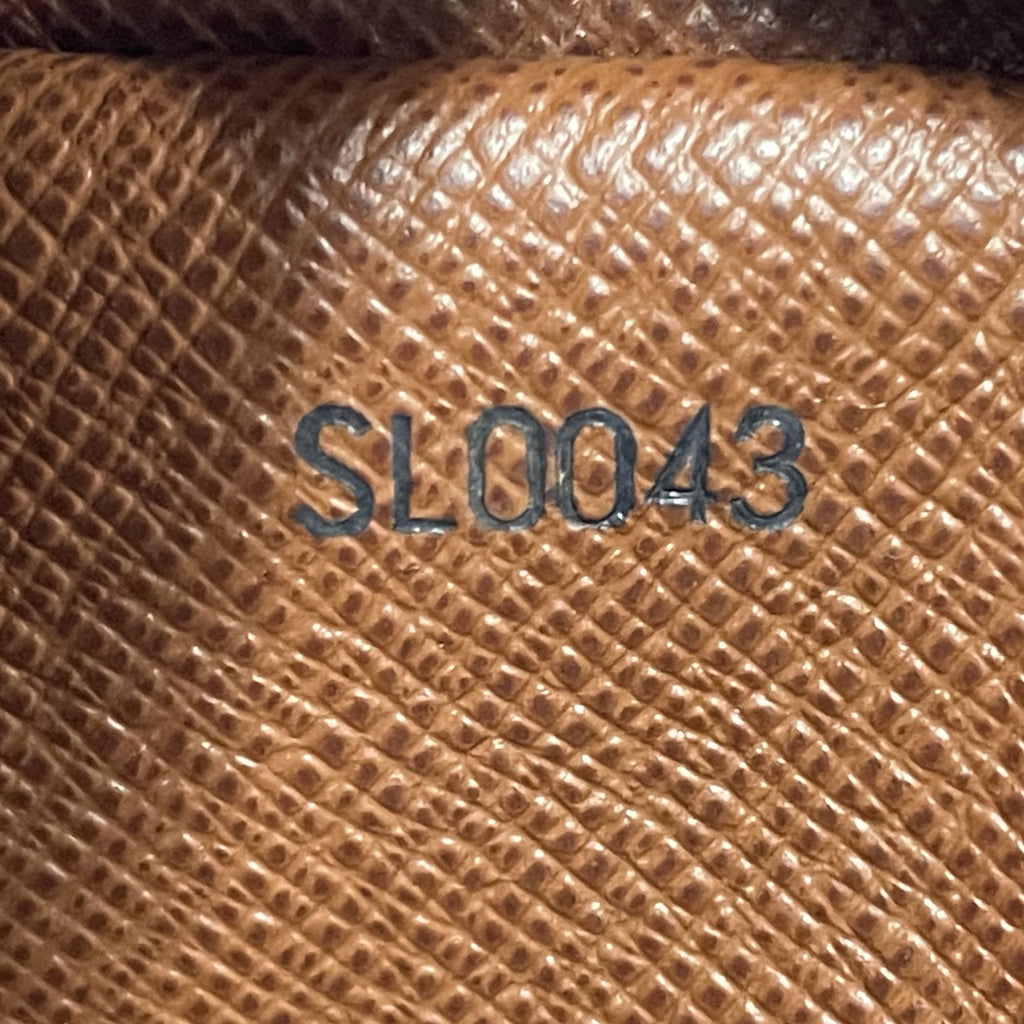 LOUIS VUITTON ルイヴィトン モノグラム キャンバス ダヌーブ ショルダーバッグ M45266 斜め掛け ユニセックス 中古