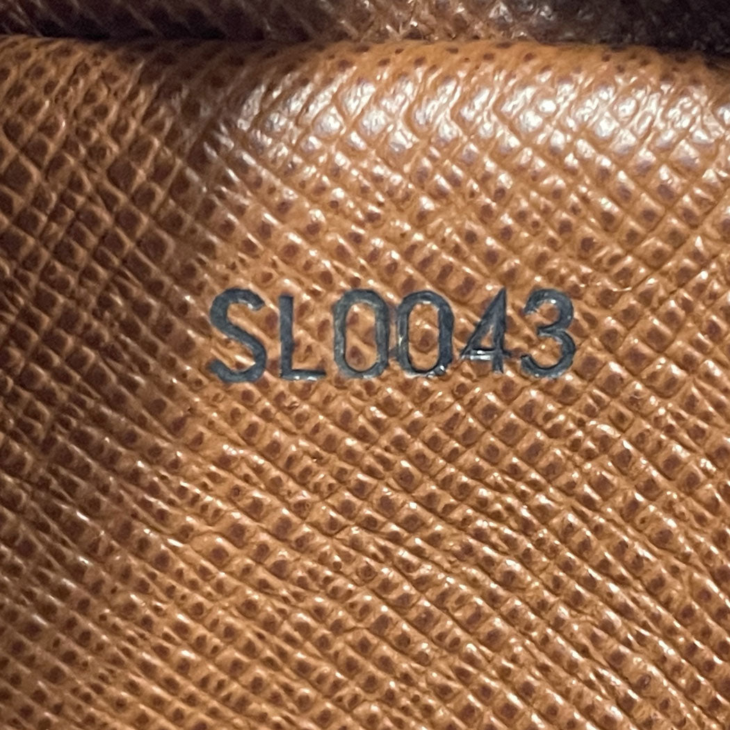 LOUIS VUITTON ルイヴィトン モノグラム キャンバス ダヌーブ ショルダーバッグ M45266 斜め掛け ユニセックス 中古